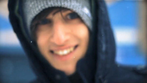Alex Tank in Isenseven's Snowboard Film „Don't Panic!“